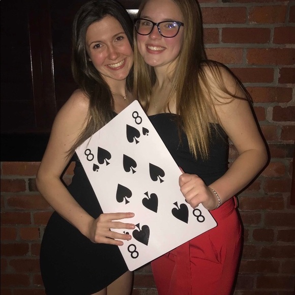 Meet your Posher, Devyin - Picture 2 of 2